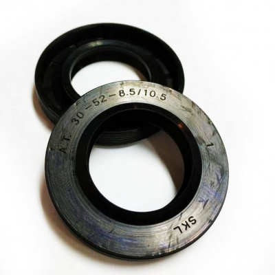 salnik-30x52x8-5-10-5-skl