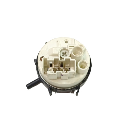 Датчик уровня (Прессостат) Indesit 7650053 - вид 2