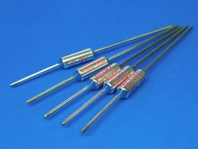 Термопредохранитель-240°C-15А-250В