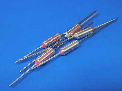 Термопредохранитель-105°C-10А-250В-RY