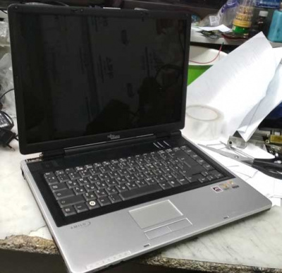 Ноутбук-Fujitsu-Siemens-Amilo-Pa-1510---БУ