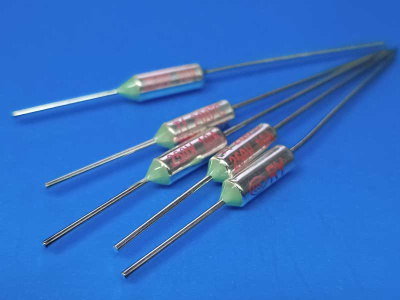 Термопредохранитель-200°C-10А-250В-RY